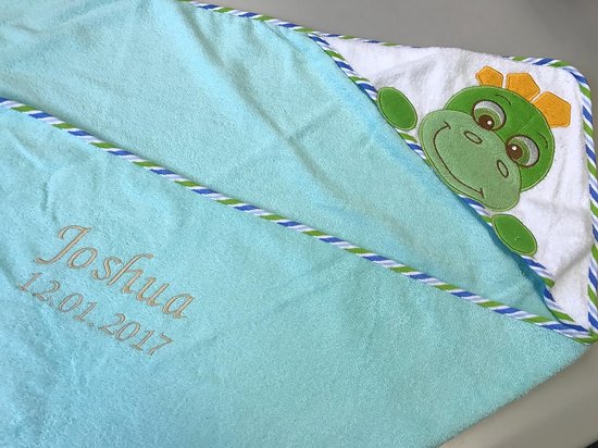 Gepersonaliseerde Katoenen Capuchonhanddoek voor Baby's met Naam en Geboortedatum — afbeelding 2