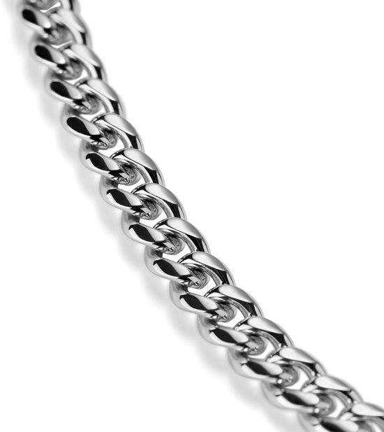 Close-up van een glanzende zilverkleurige schakelketting.