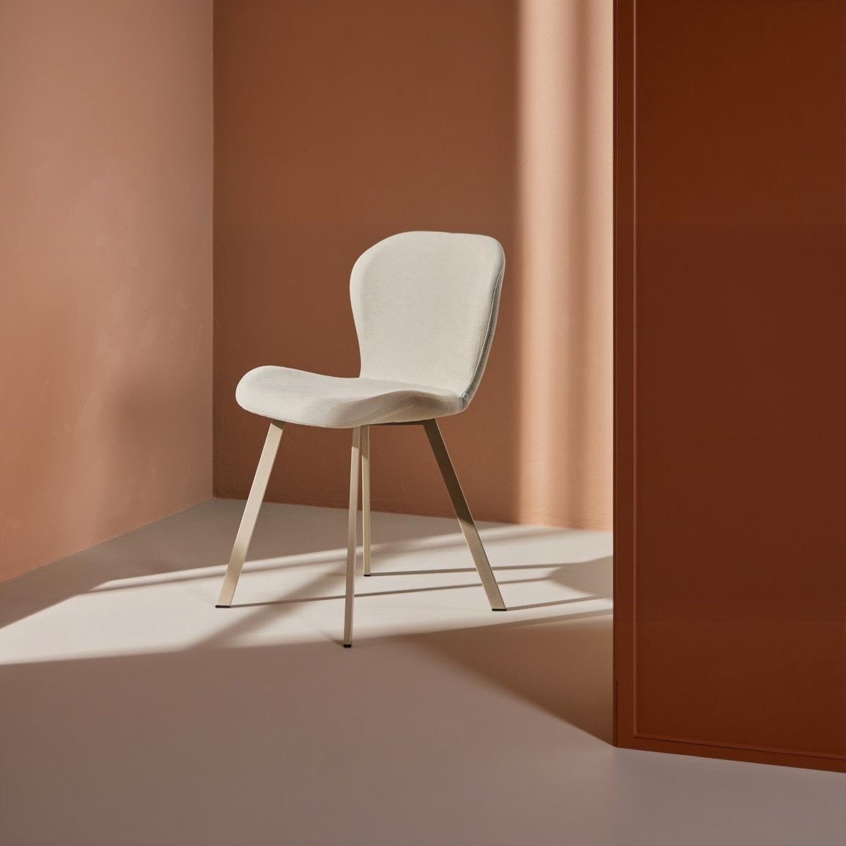 Svea - Jilla eetkamerstoel - beige