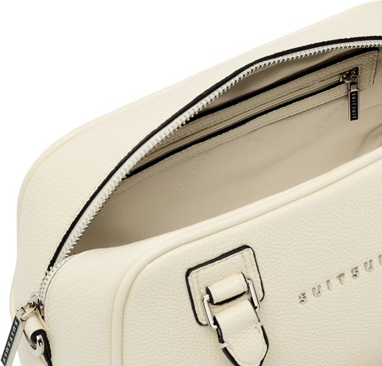 Off-white SUITSUIT Daily Bag, open met zicht op het interieur en de rits.
