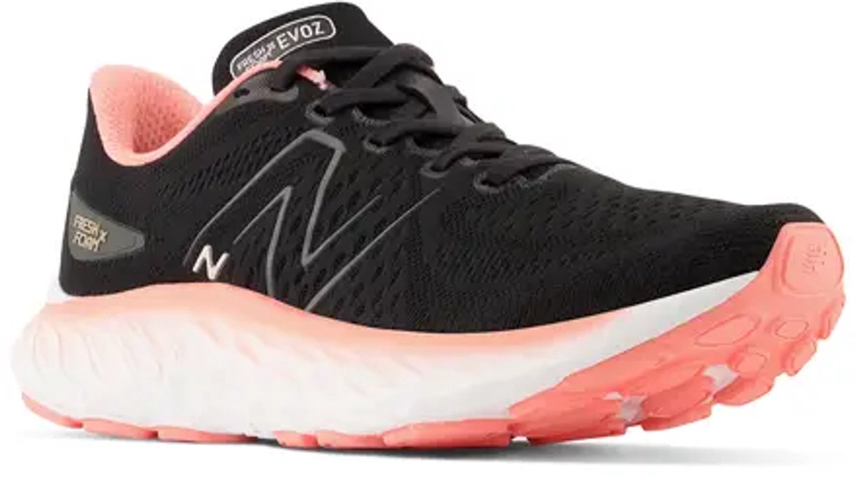 New Balance EVOZ Sportschoenen Vrouwen Oranje