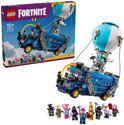 Set de construction LEGO Fortnite Battle Bus avec neuf figurines, dont un ours rose et une figurine banane.