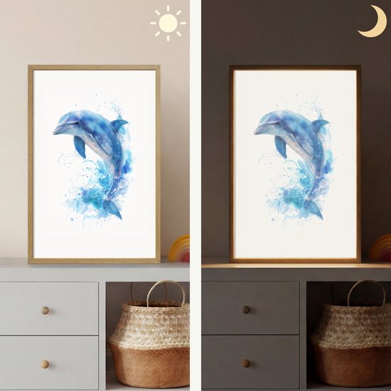 Nachtlampje 40x60 cm - Kinder lamp - Dolfijn - Water - Blauw - Tafellamp kinderkamer draadloos - Slaapkamer lampje - Bedlamp kinderen - Kinderlampje - Wandlamp babykamer - Nachtlampjes van OnlyWow — afbeelding 4
