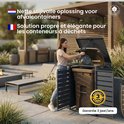 Vrouw plaatst vuilniszak in een antracietgrijze kliko-ombouw, met tekst 'Nette stijlvolle oplossing voor afvalcontainers'.