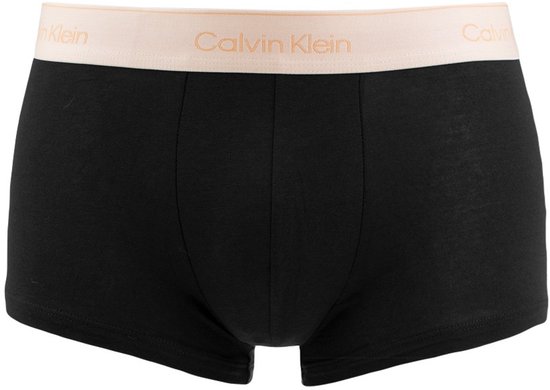 Zwarte Calvin Klein boxershort met lichtroze tailleband.