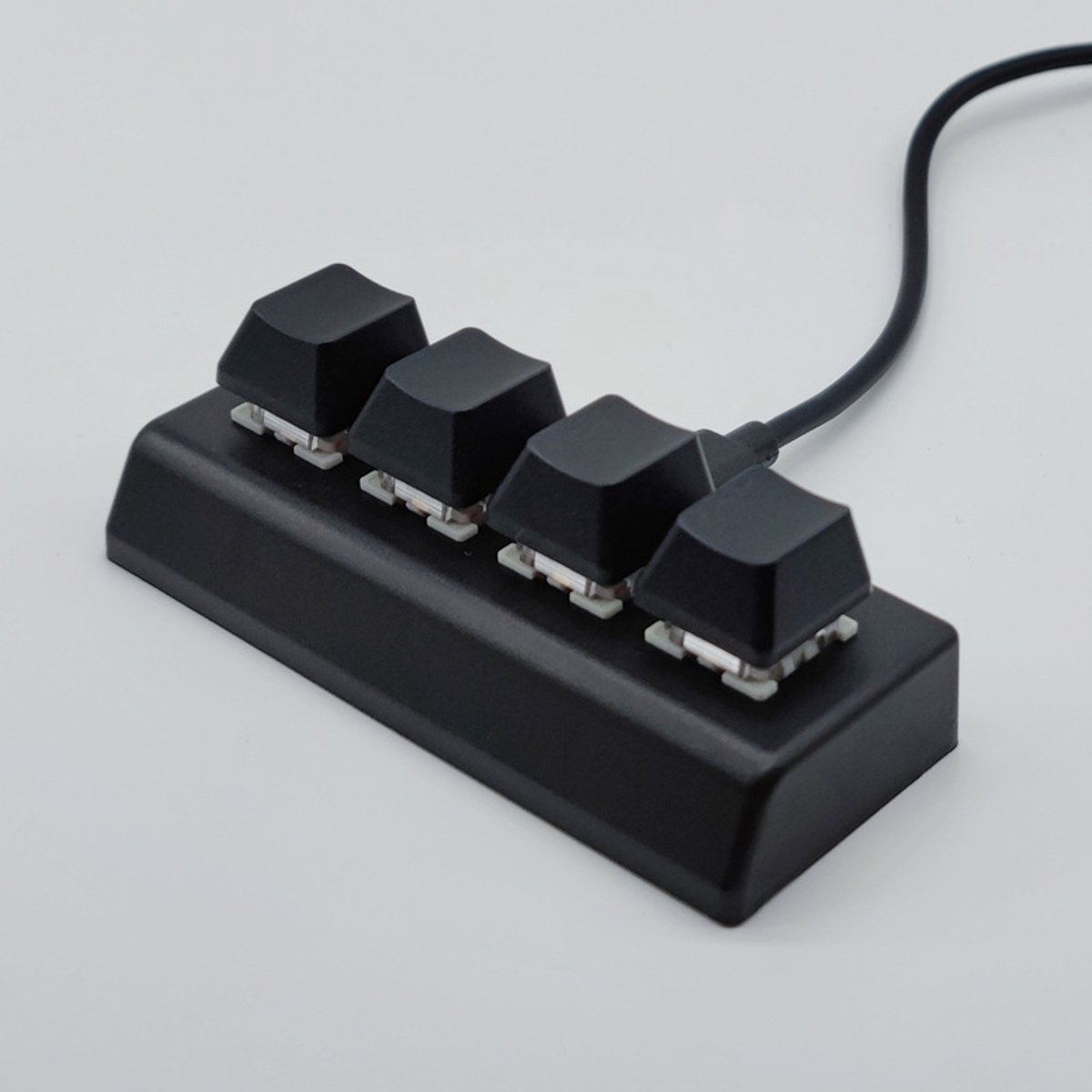 Mini mechanisch USB-toetsenbord met 4 rode schakelaars, Ctrl, C, V, Enter thumbnail 2
