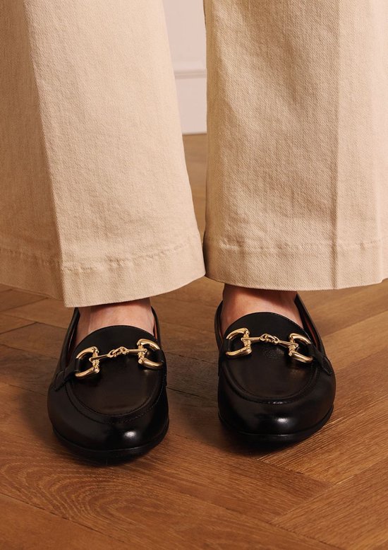 No Stress - Femme - Mocassins en cuir noir avec chaîne dorée - Taille 39