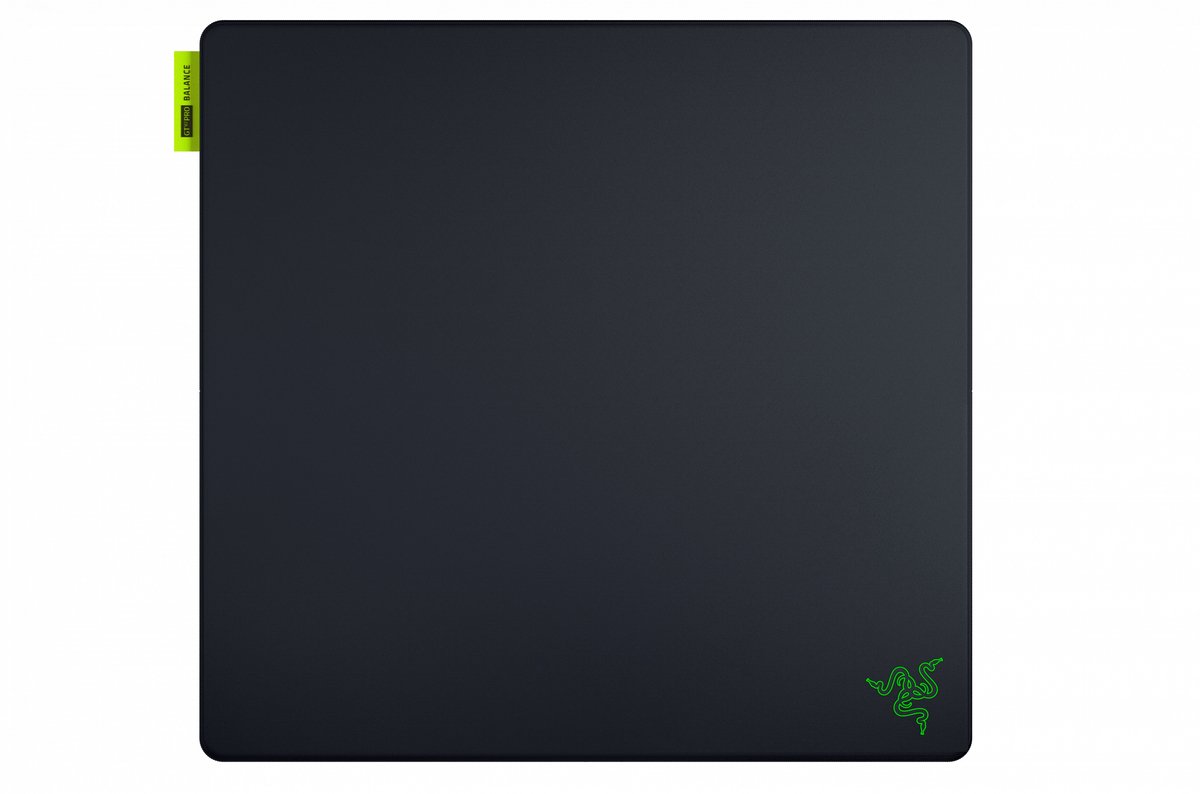 Razer Gigantus V2 Pro - Gaming Muismat - Zacht Foam - Balance - Gemiddelde Wrijving - 500x480 mm