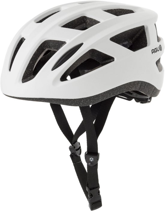 Witte AGU Attivo fietshelm met zwarte bandjes, sluiting en AGU logo. De helm heeft 18 ventilatieopeningen.