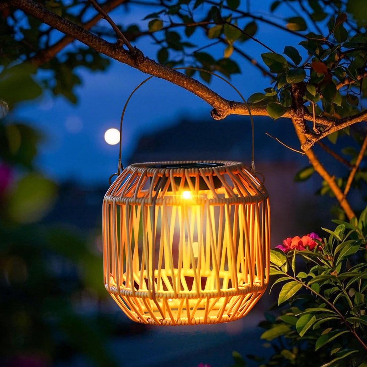 Buitenverlichting Op Zonne-Energie - Tuinverlichting Op Zonne-Energie - Hangend - Waterdicht - Hanglampen Van Rotan - Geschikt voor Balkons, Veranda's, Terrassen, Paden, Zwembaden, Patio's, Campings en Tuinaanleg