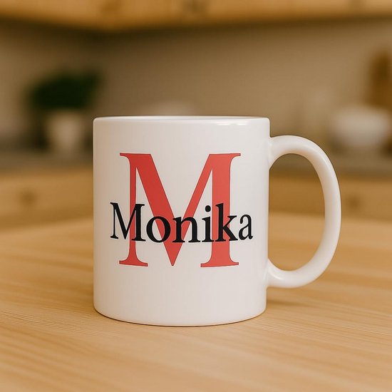 Gepersonaliseerde mok met naam en initiaal, keramische koffiekop als cadeau — afbeelding 5