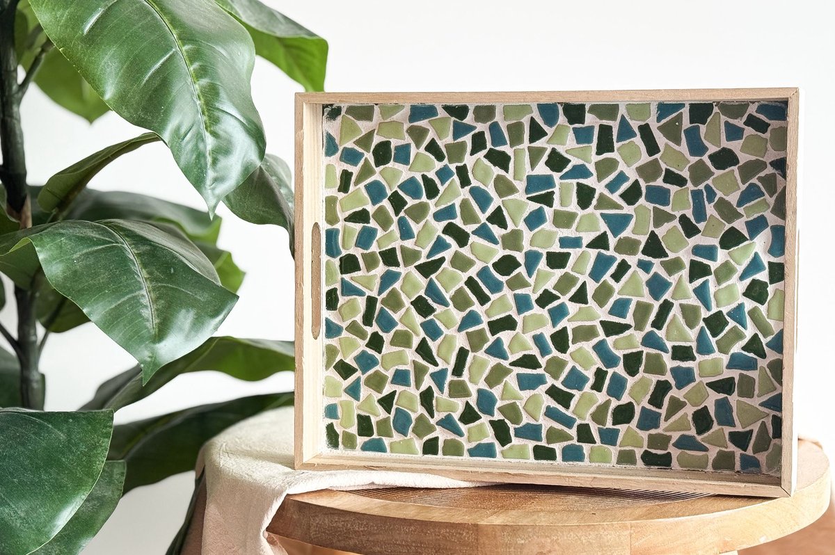 Little Creations DIY pakket - Mozaïek dienblad groen - Hobbypakket volwassenen - Knutselpakket voor volwassenen - mozaiek pakket