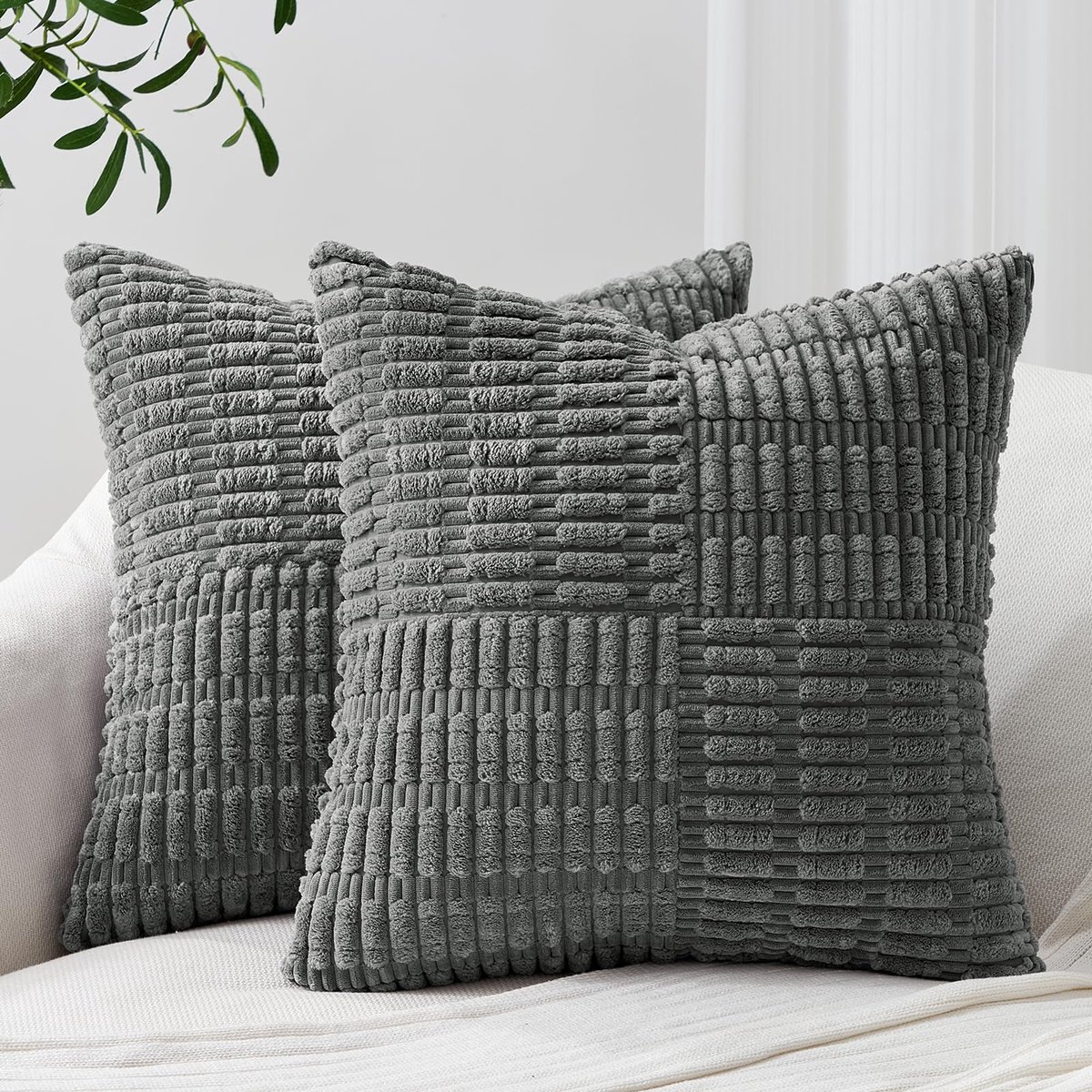 Unyqoos Corduroy Kussenhoezen Set van 2, Donkergrijs, Voor Bank en Woonkamer, Stijlvol en Tijdloos Design