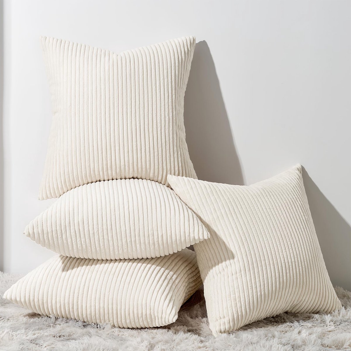 Ibenzoa Set van 4 zachte fluwelen kussenslopen voor decoratieve doeleinden in diverse ruimtes Crème