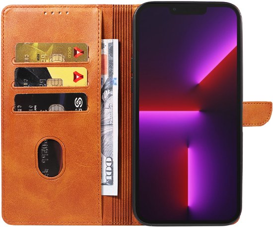 Bruine kunstlederen telefoonhoes in boekstijl, opengeklapt, met kaarten en een telefoon.