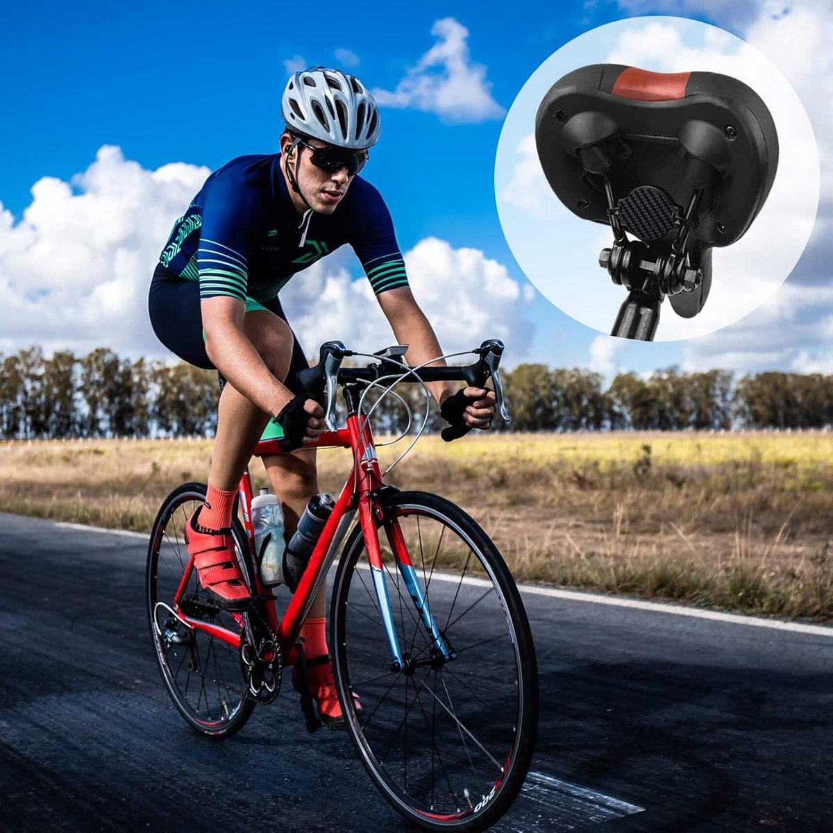 Allecto Plus - Fietshouder voor AirTag met zwarte fietshoes en 4 omsnoeringsbanden — Fietspositionering accessoire.