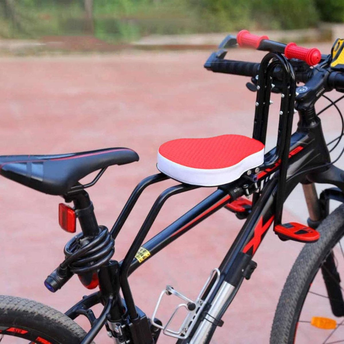Allecto Plus - Kinderfietszitje met babyzitje en voetpedalen - Verstelbare veiligheidsstoel voor kinderen en baby's - Rood - Tot 41 kg - Fietsstoeltje met armleuning