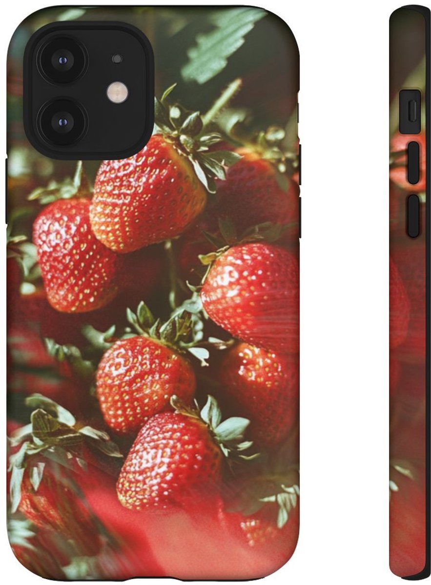 Sappige Rode Aardbeien van Dichtbij – Telefoonhoesje Geschikt voor iPhone 12