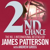 Boekomslag '2nd Chance' van James Patterson, met grote zilveren cijfers en tekst op een rode achtergrond. Een brug en een silhouet zijn zichtbaar.