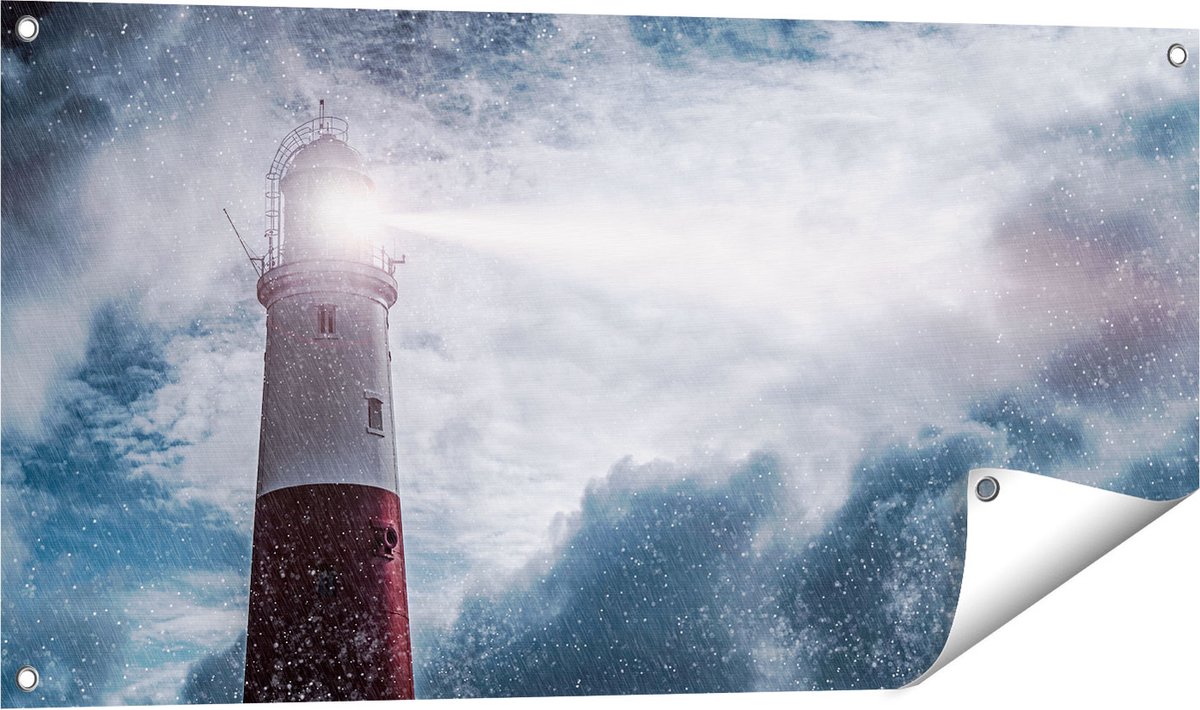 Gards Tuinposter Vuurtoren tijdens de Regen Storm - 100x50 cm - Tuindoek - Tuindecoratie - Wanddecoratie buiten - Tuinschilderij Multikleur