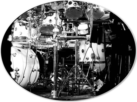Dibond Ovaal - Lichtgekleurd Drumstel (Zwart- wit) - 40x30 cm Foto op Ovaal (Met Ophangsysteem)