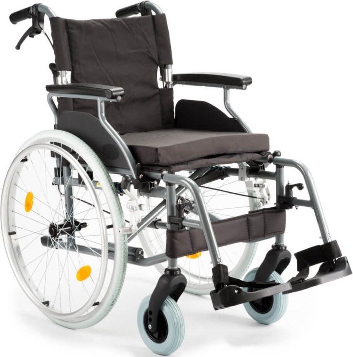 MultiMotion M5 lichtgewicht rolstoel - Zitbreedte 50 cm - Luxe uitvoering - Remmen op duwhandvatten - Inclusief zitkussen - PU banden