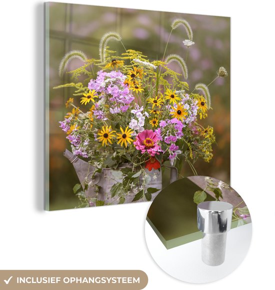 MuchoWow® Glasschilderij 20x20 cm - Schilderij acrylglas - Bloemen - Gieter - Kleur - Foto op glas - Schilderijen