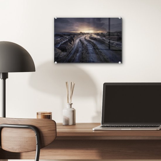 MuchoWow® Glasschilderij 30x20 cm - Schilderij acrylglas - Zee - Zand - Nacht - Foto op glas - Schilderijen