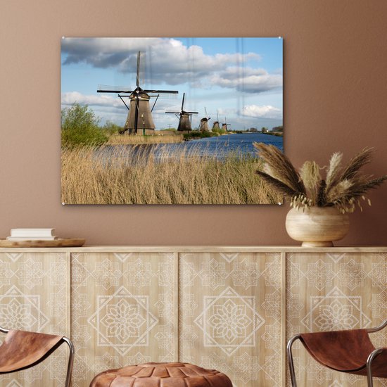 Les moulins à vent hollandais de Kinderdijk pendant une journée ensoleillée Plexiglas 80x60 cm - Tirage photo sur Glas (décoration murale en plexiglas)