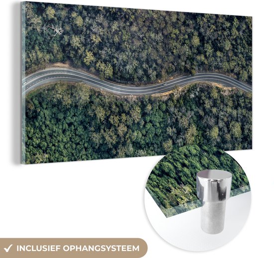 MuchoWow® Glasschilderij 120x60 cm - Schilderij acrylglas - Bos - Weg - Asfalt - Foto op glas - Schilderijen
