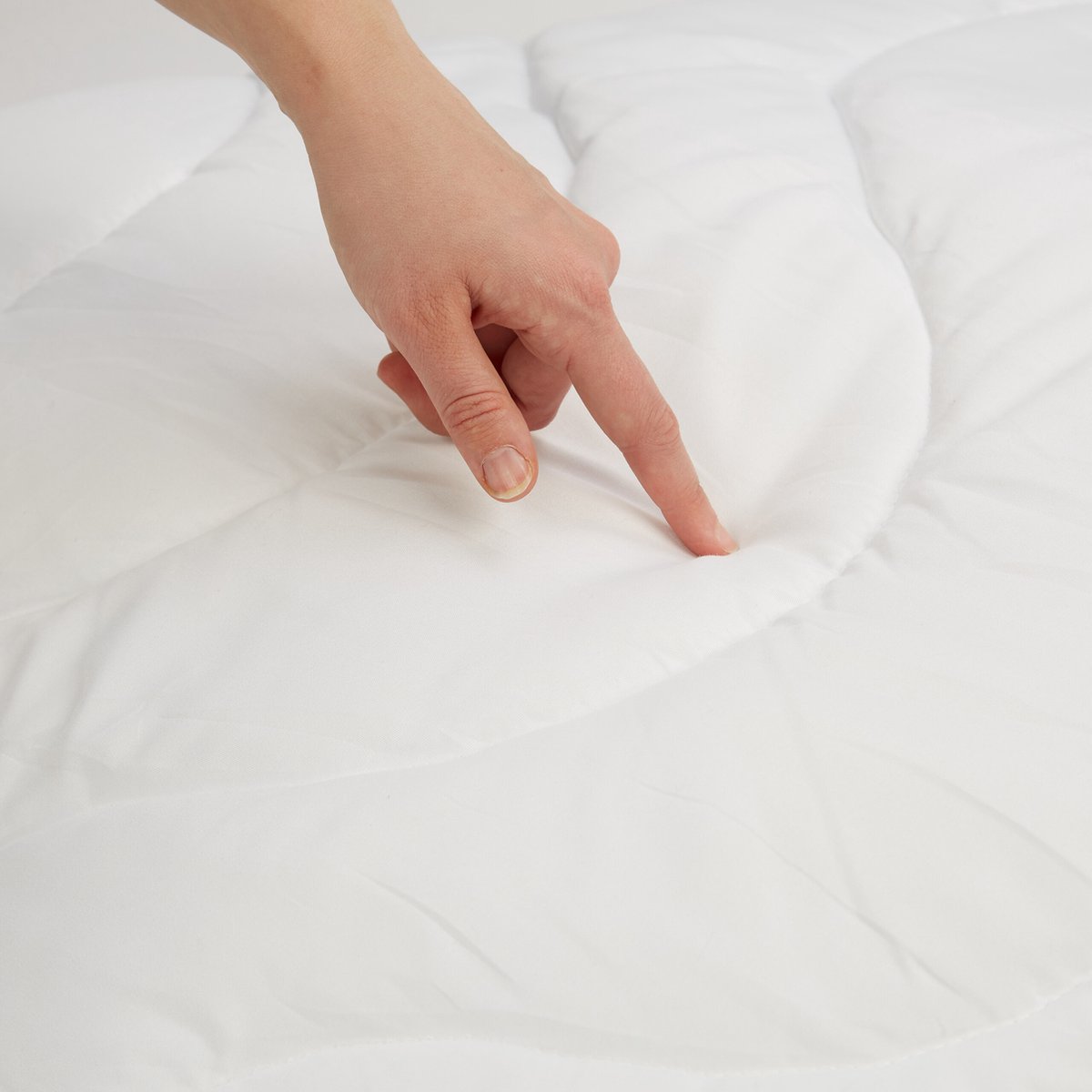 4 seizoenen dekbed - Oeko-Tex Standard 100 - polyester - zacht winter- en zomerdekbed - 155 x 220 cm - wit thumbnail 8