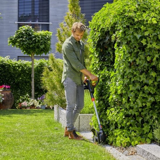 GARDENA Accutrimmer Comfortcut - 23/18V set - Tuingereedschapsaccu — afbeelding 2