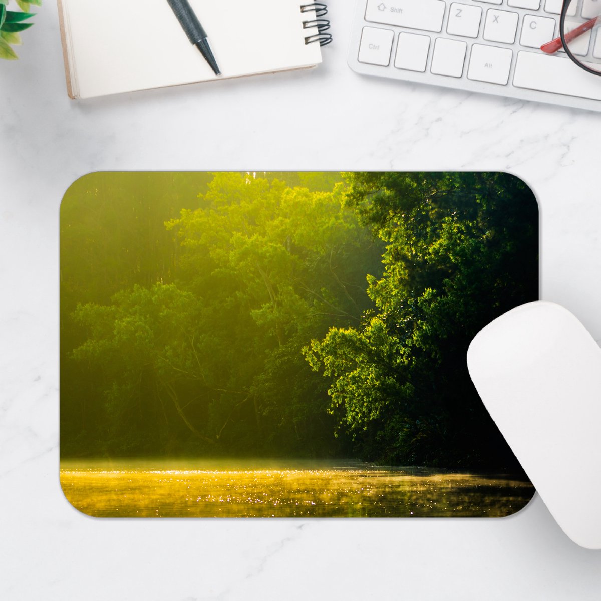 Muismat - Struiken aan de Rand van het Bos - 25x18 cm - 2 mm Dik - Muismat van Vinyl