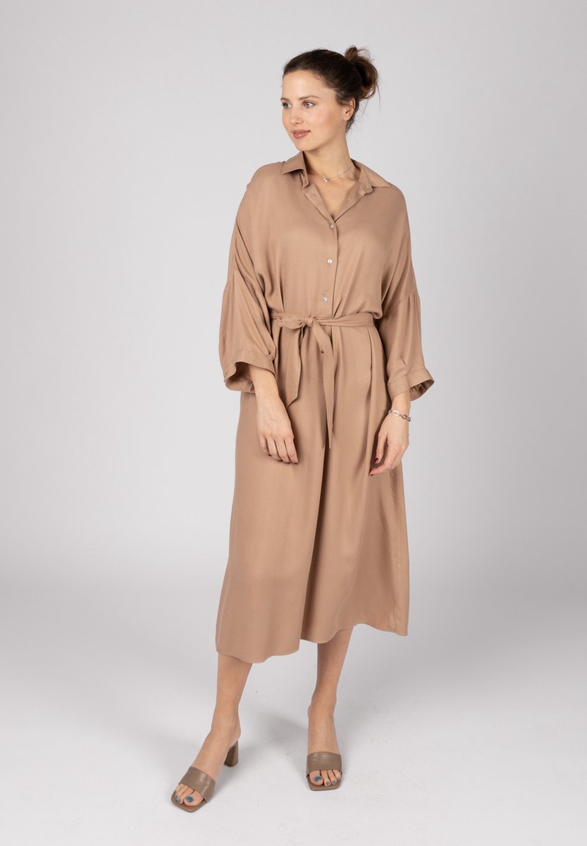Wearable Stories - Jurk Liv - Taupe - Maat 42