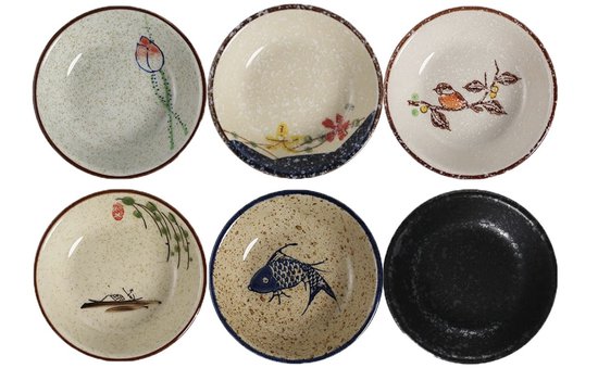 Zes ronde keramische dipschaaltjes met diverse decoraties: tulp, bloemen, vogel, bootje en vis.