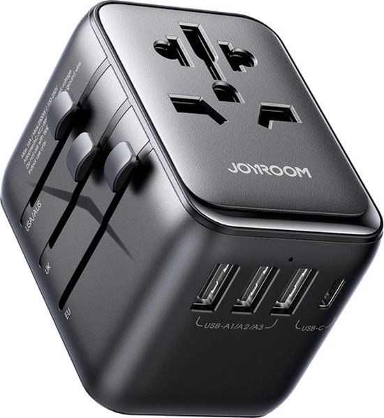 Momax Universal Travel Adapter