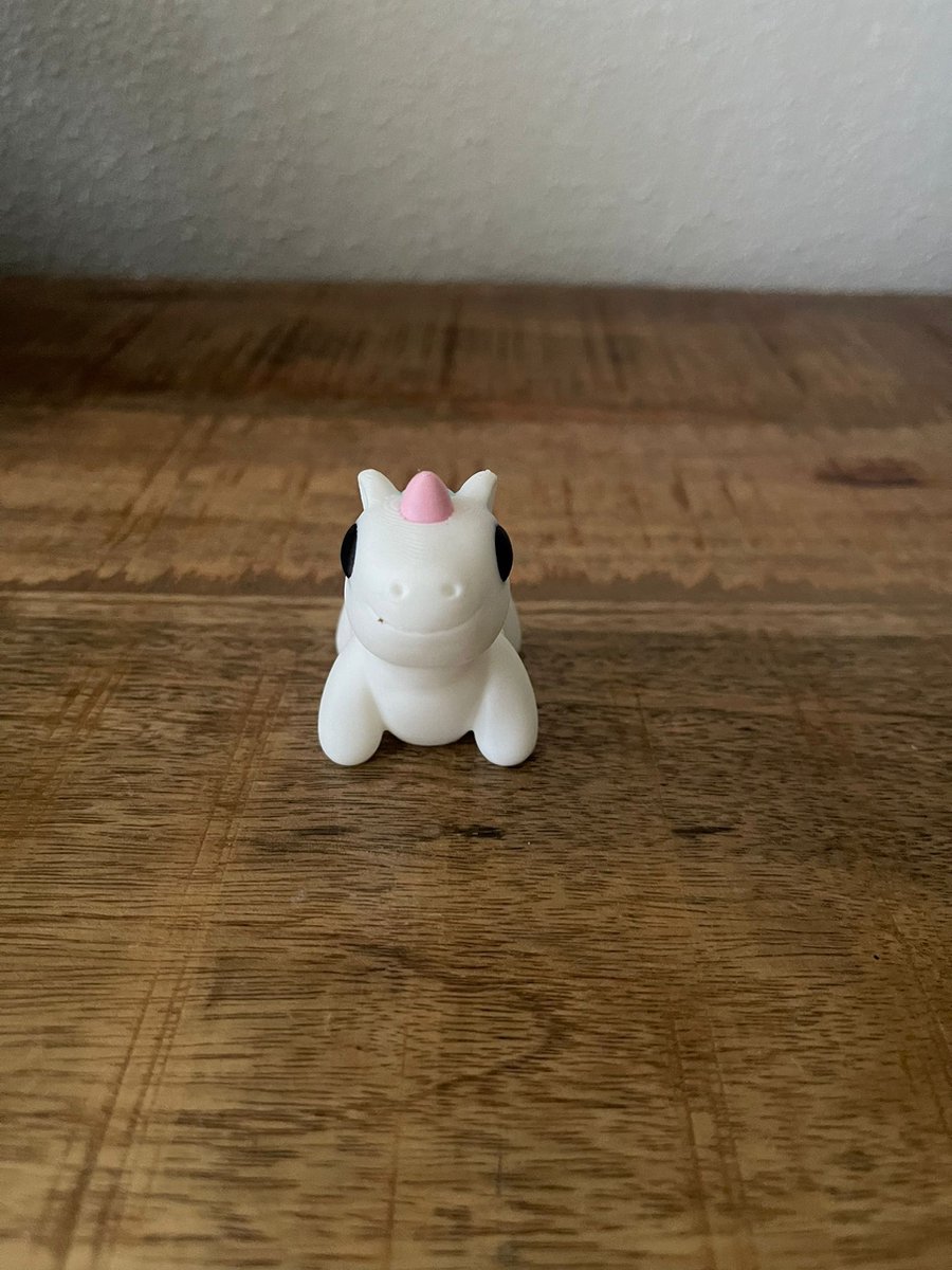 Kleine Unicorn Speelfiguur - 3D geprint - 3DPrintingArtist
