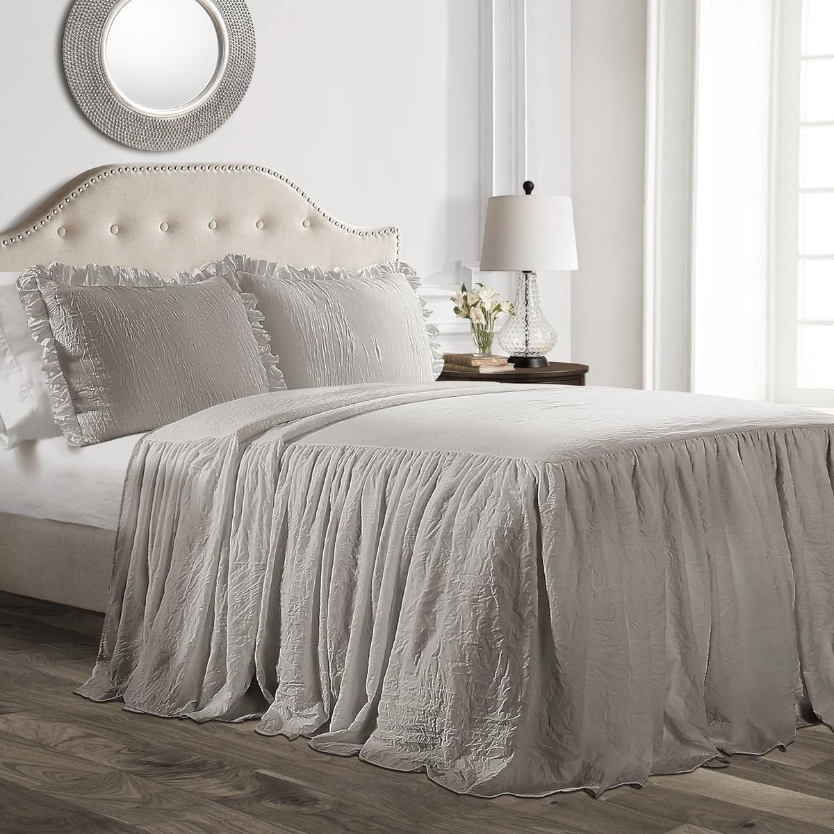 Goodivery ® Stijlvolle Grijze Bedsprei met Roesjes, Polyester, Geschikt voor Queen-Size Bedden