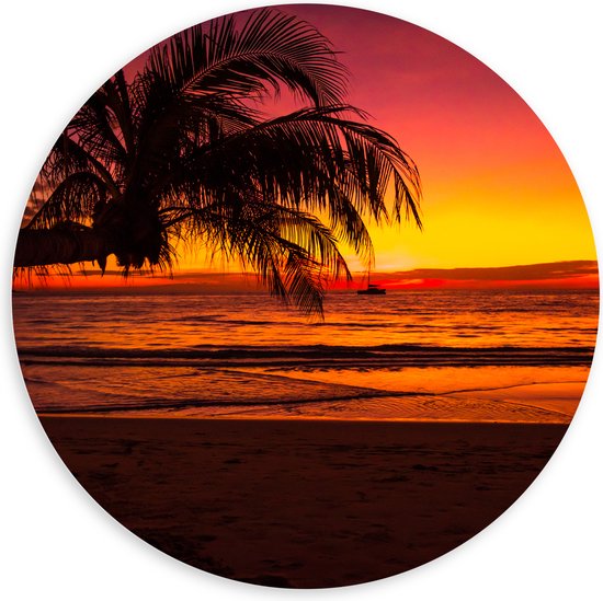 PVC Schuimplaat Muurcirkel - Silhouet van Palmboom Hangend over het Strand tijdens Rozekleurige Zonsondergang - 100x100 cm Foto op Muurcirkel (met ophangsysteem)