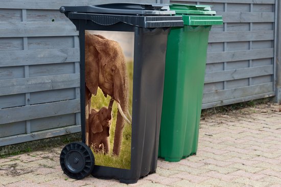 Container sticker Olifant - Gras - Jong - Slurf - 38x80 cm - Kliko sticker