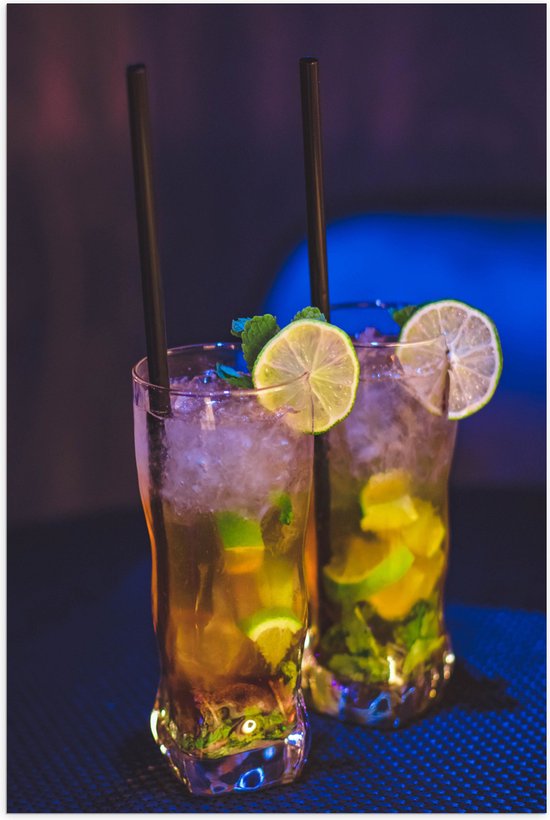 Poster Glanzend – Drankjes met Limoenen - 50x75 cm Foto op Posterpapier met Glanzende Afwerking