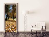 Sticky Decoration - Luxe Deursticker Wandelpad met herfstbladeren - op maat voor jouw deur