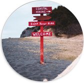 Forex Wandcirkel - Hiking Bord - 70x70cm Foto op Wandcirkel (met ophangsysteem)
