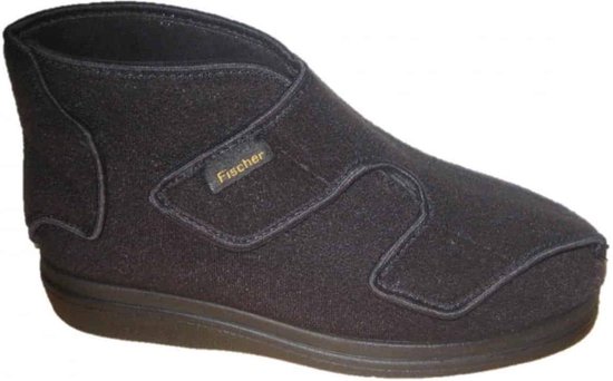Zwarte Fischer pantoffel met klittenbandsluiting en een gele Fischer-opdruk op de zijkant.