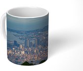 Mok - Uitzicht op de wolkenkrabbers van stad Kobe en Japanse Zee - 350 ML - Beker