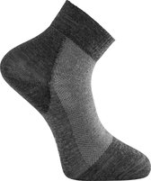 Woolpower Sokken Skilled Liner Short - Dark Grey/Grey - Merinowollen Sokken