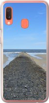 Geschikt voor Samsung Galaxy A20e hoesje - Noordzee - Strand - Water - Siliconen Telefoonhoesje