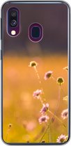 Geschikt voor Samsung Galaxy A40 hoesje - Bloemen - Licht - Roze - Siliconen Telefoonhoesje