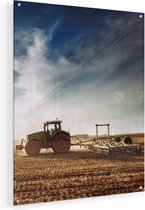 Artaza Glasschilderij - Tractor op het Veld - Trekker - 60x75 - Plexiglas Schilderij - Foto op Glas