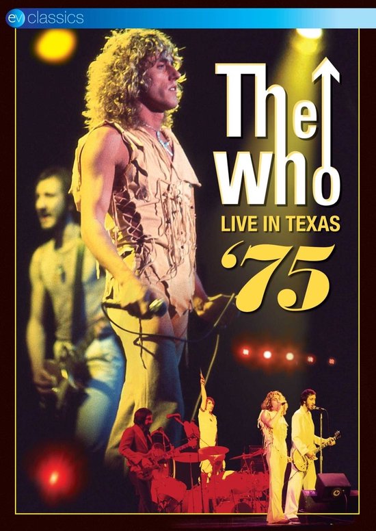 The Who live in Texas '75 DVD-cover met Roger Daltrey vooraan in een beige outfit met franjes.